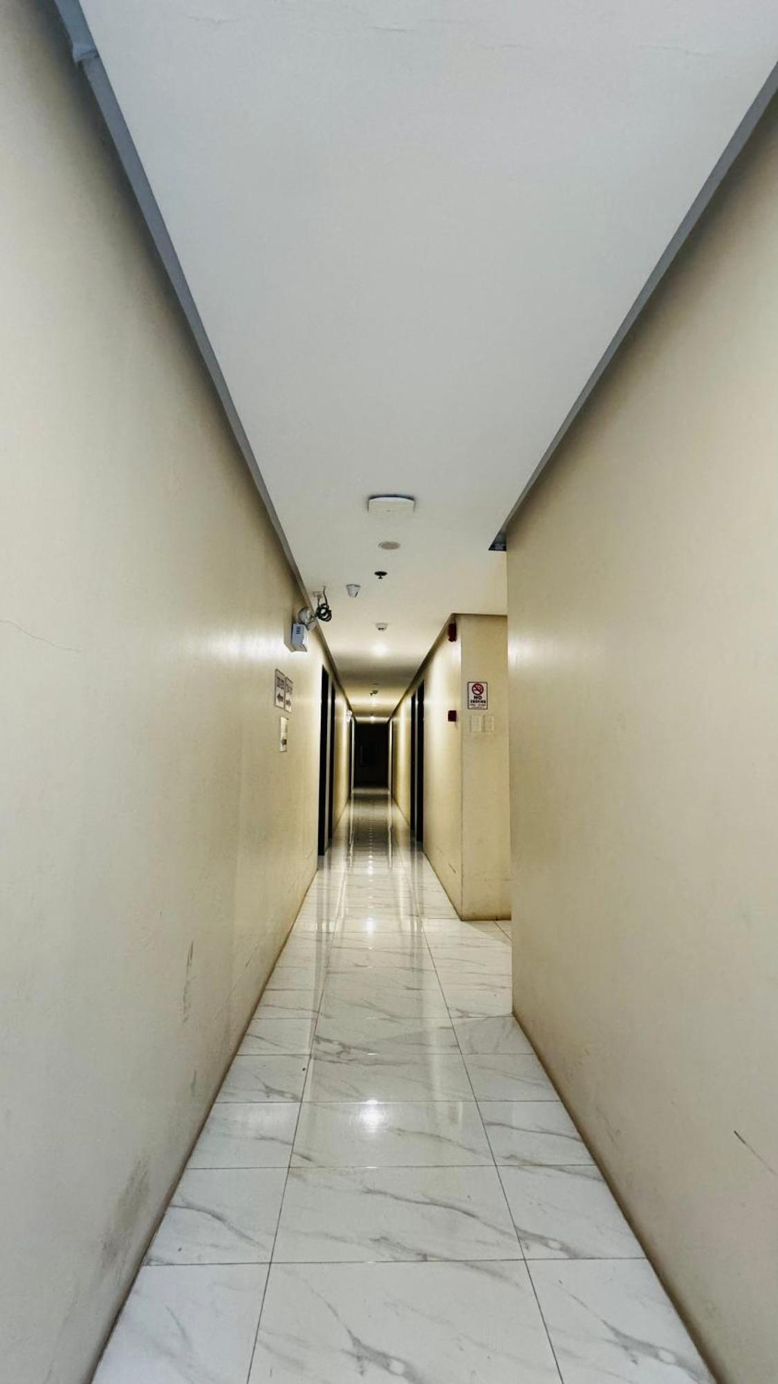 La Anclar Hotel Davao City 외부 사진
